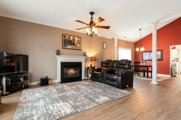 Comment éloigner les insectes de votre pergola : astuces infaillibles et pratiques