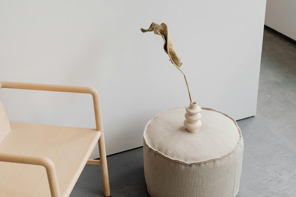 Astuces essentielles pour un déménagement serein vers une maison plus petite